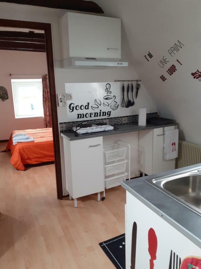 Studio Pontacq Luaran gambar